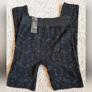 SHO SHO - NWT - Black lace leggings -  One Size